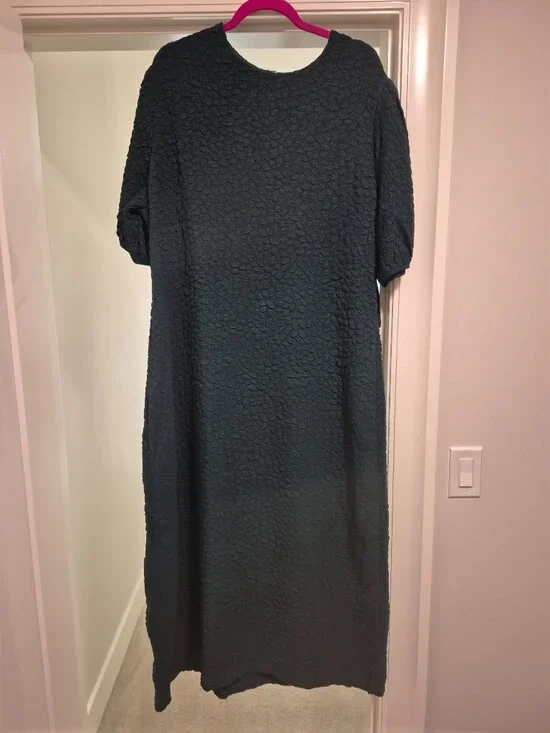 English Factory Short-Sleeve Textured Midi Dress - Picture 9 of 10